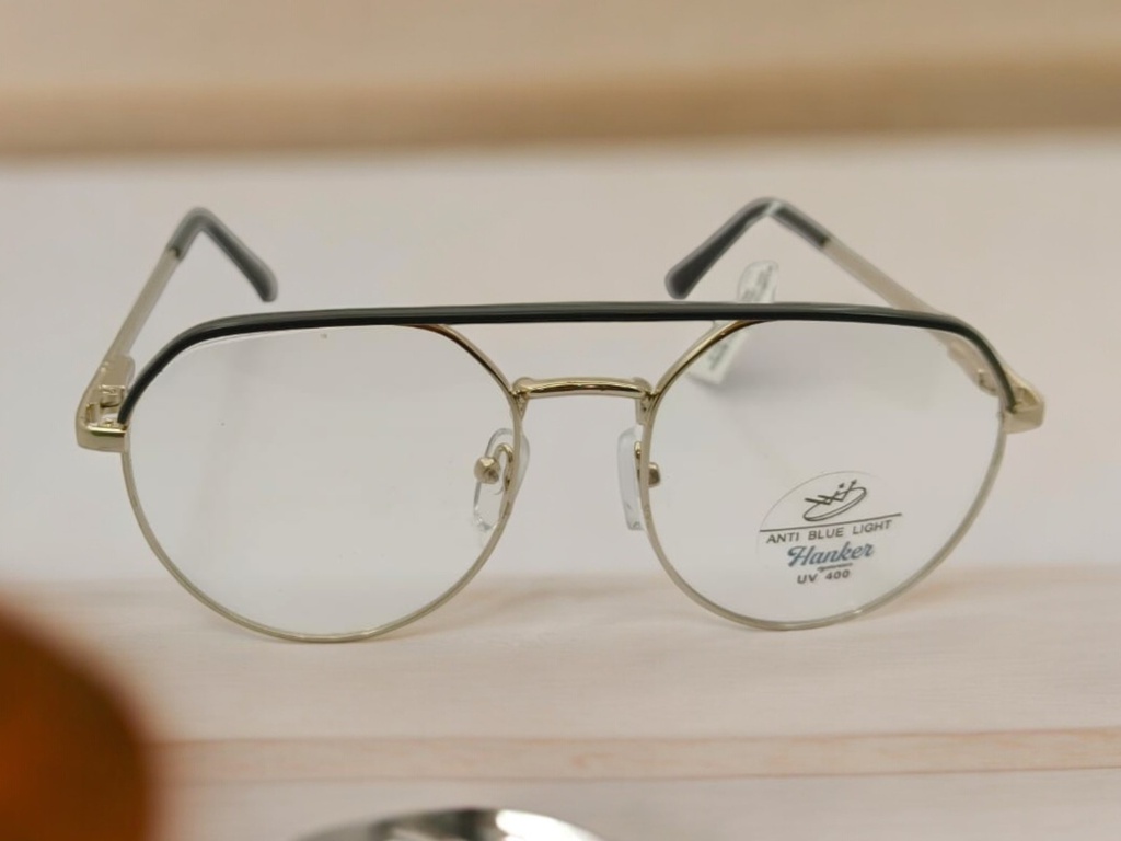 UL175581_02-Photoroom